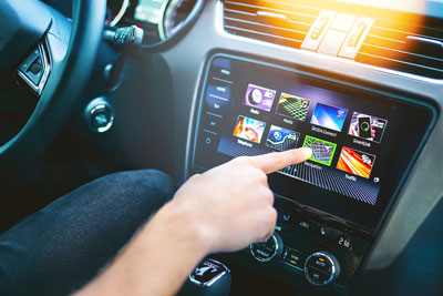 distracted-driving-US-crashes-deaths