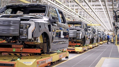 UAW-strike-deadline-demands-Ford-GM-Stellantis